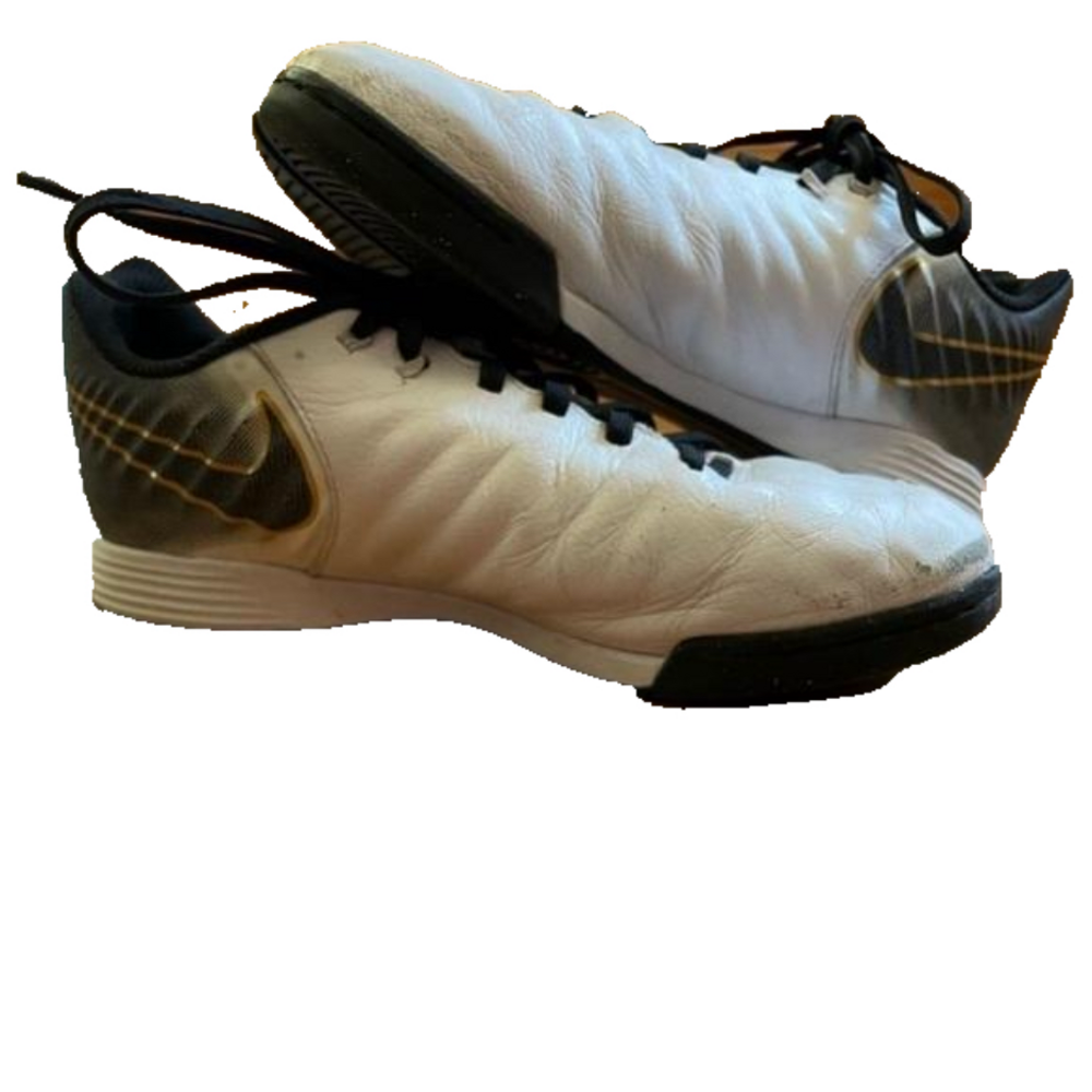 Nike  Kids 2.5 Tiempo Shoes